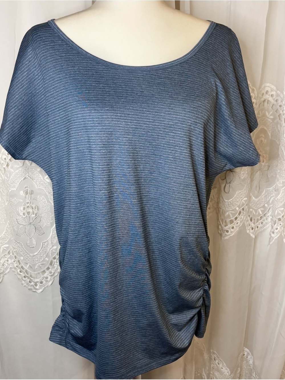 Eddie Bauer Blue Ruched Side Performance Top XL